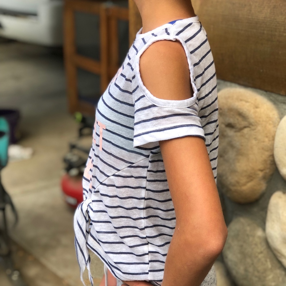 ONLY THE BEST VIBES striped T - Picture 4 of 8